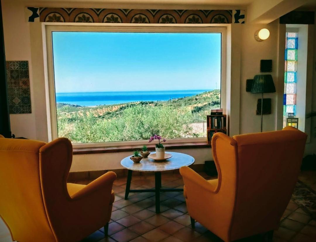 Villa Immersa In Oliveto Vista Mare Sciacca Eksteriør billede